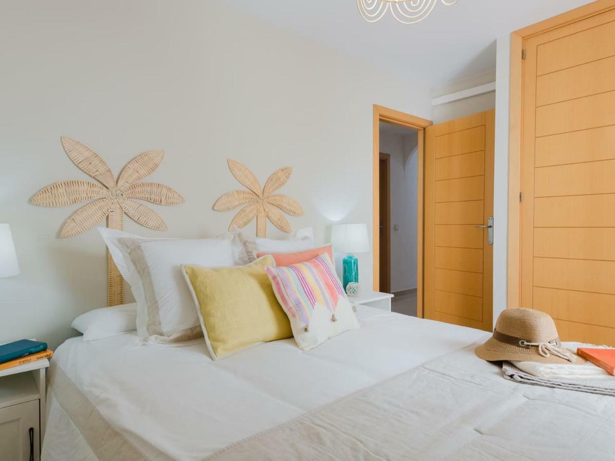 La Marina Ii, Luminoso Apartamento Junto A La Playa Torre de Benagalbon Exteriör bild