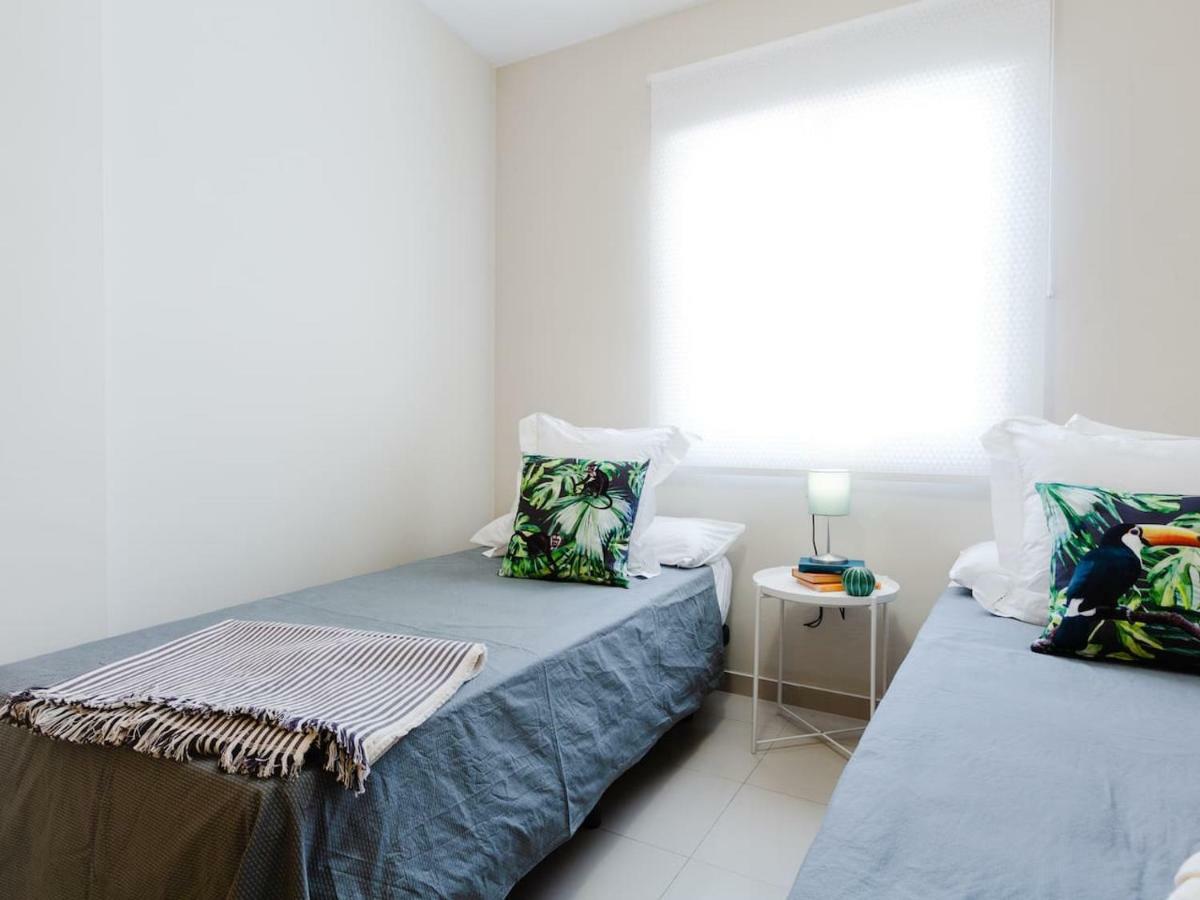 La Marina Ii, Luminoso Apartamento Junto A La Playa Torre de Benagalbon Exteriör bild