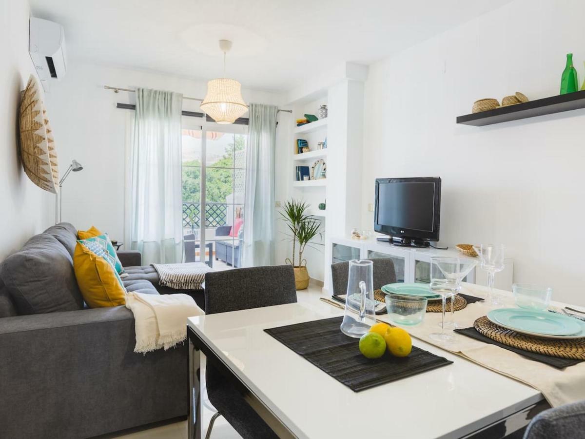 La Marina Ii, Luminoso Apartamento Junto A La Playa Torre de Benagalbon Exteriör bild